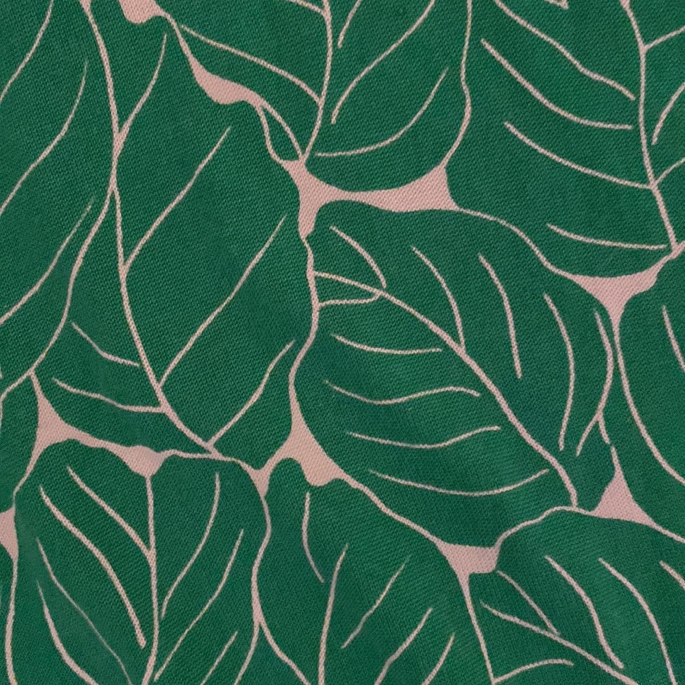 Diane von Furstenberg skirt. Green leaf print. Size 10. - Picture 2 of 6